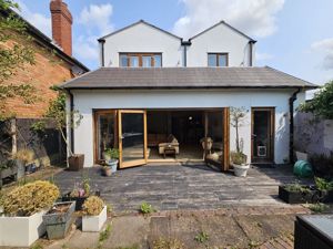 Photo 29- click for photo gallery